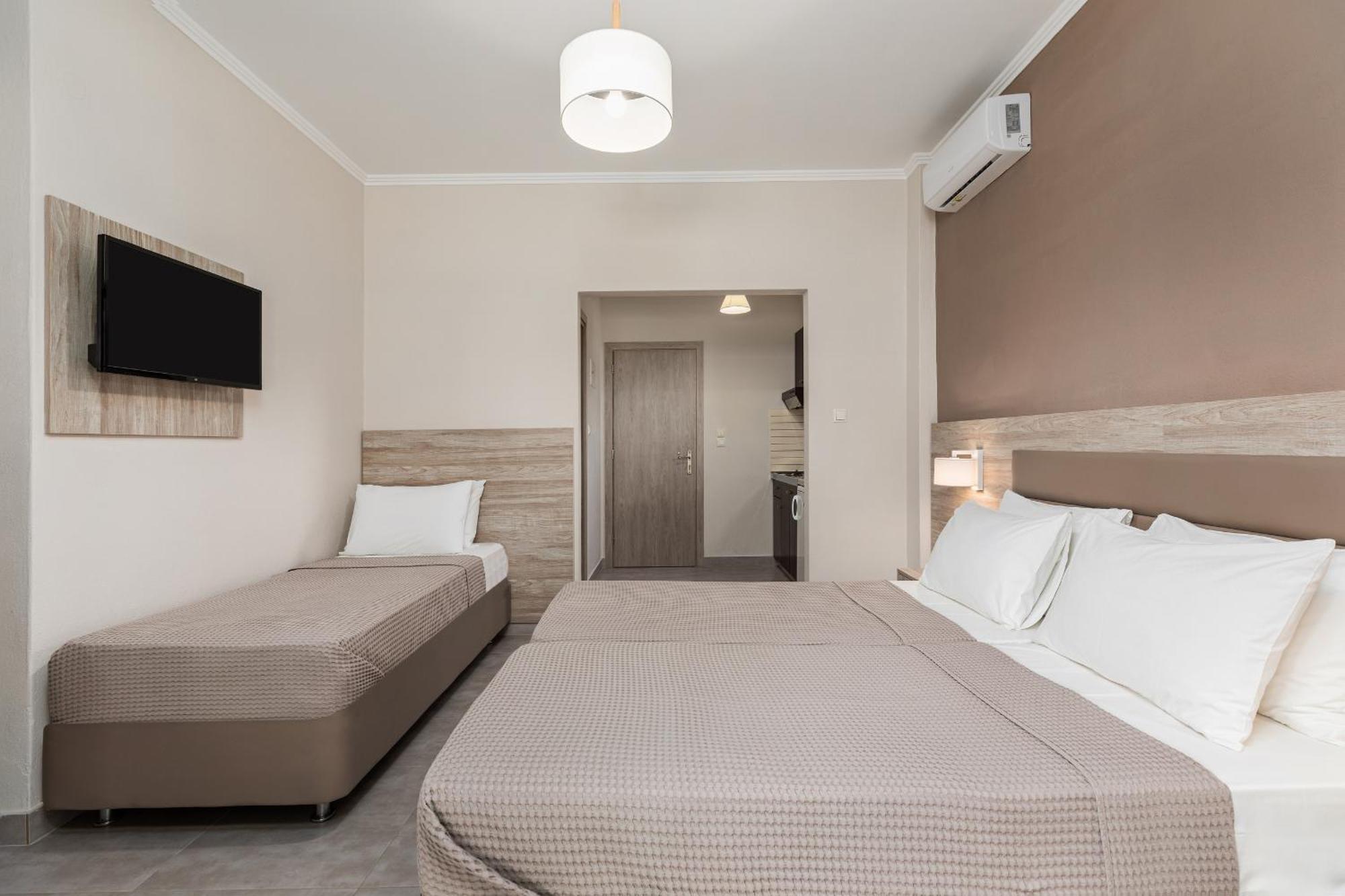 Hotel Grekas ネイポリ エクステリア 写真